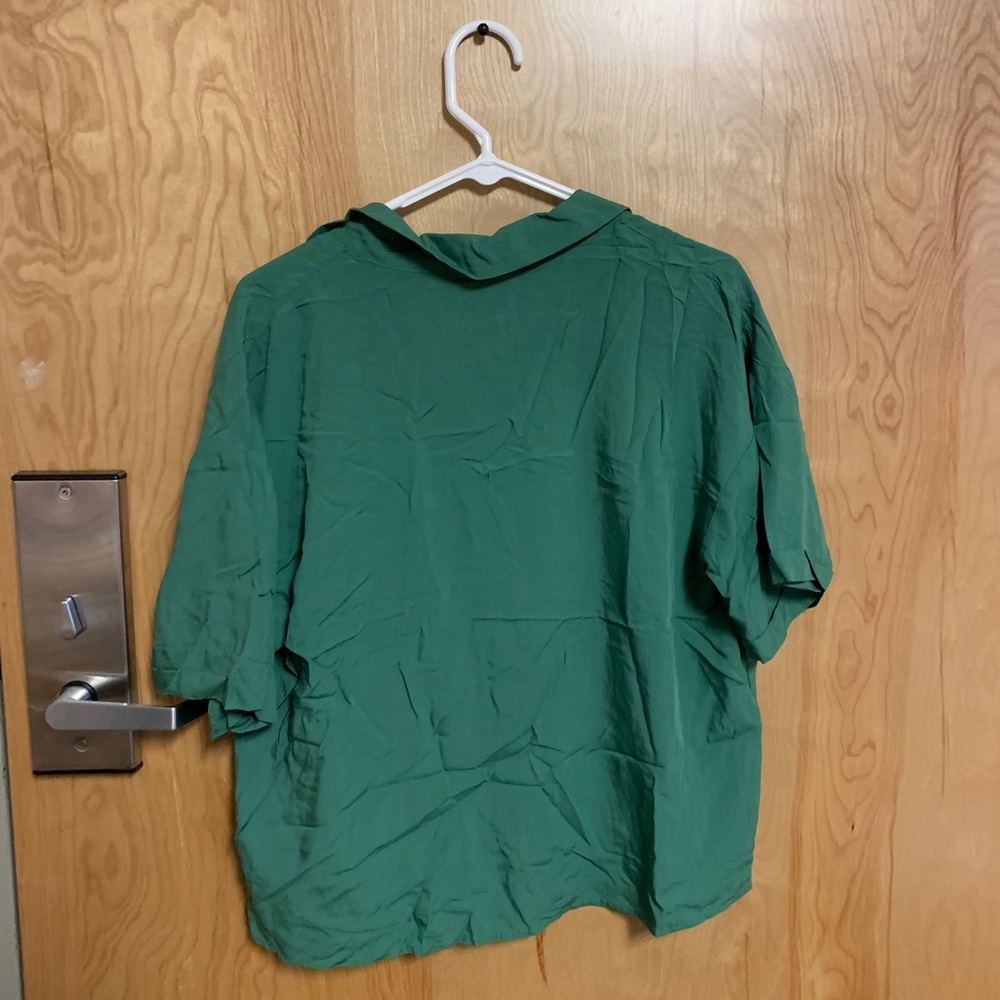 Shirt - Picture 3 of 4